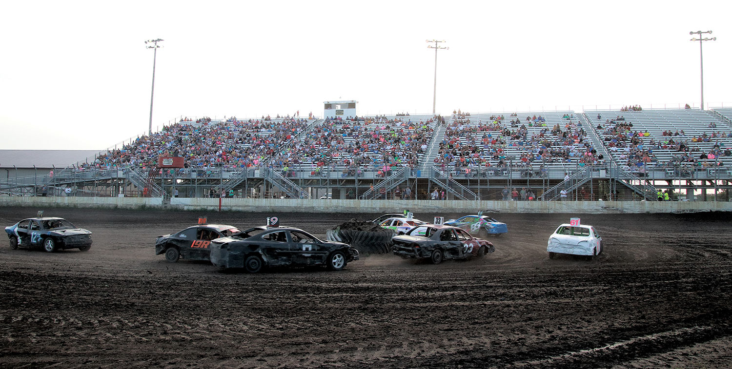 crowd4.jpg